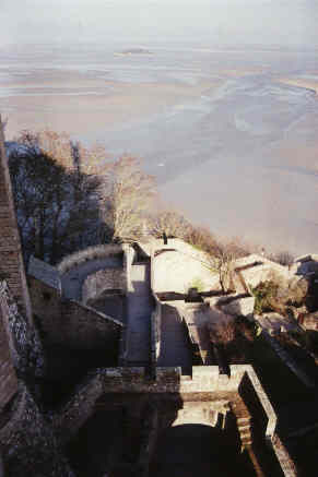 Dfenses de l'entre de l'abbaye du Mont Saint Michel